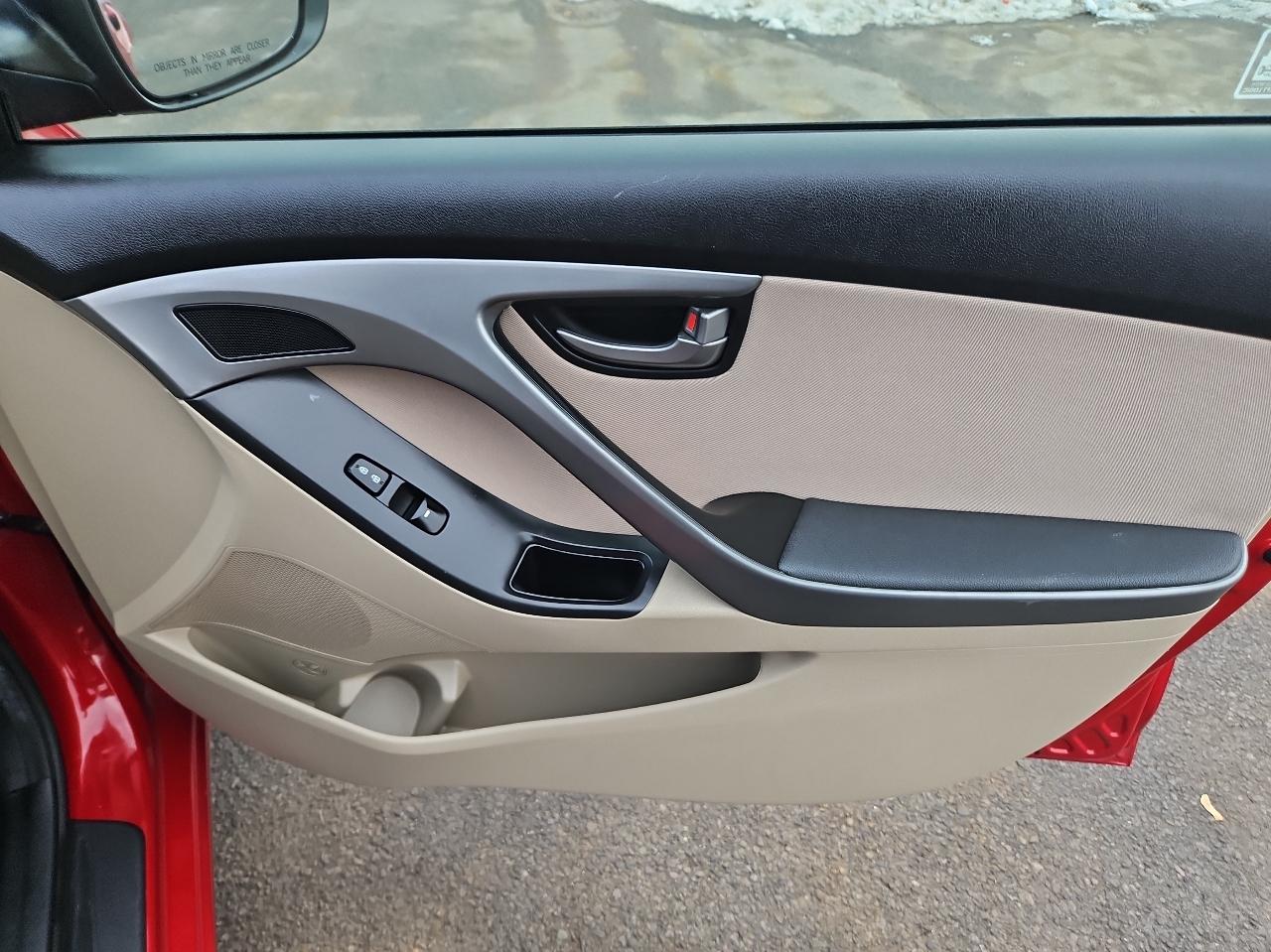 Hyundai Elantra 4dr Sdn Auto SE (Ulsan Plant) 2016