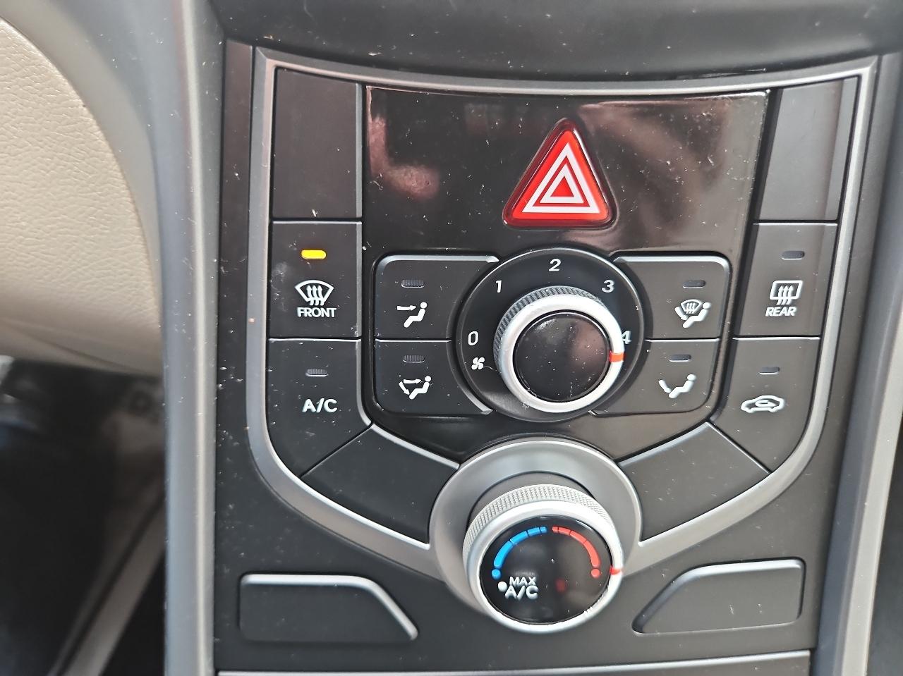 Hyundai Elantra 4dr Sdn Auto SE (Ulsan Plant) 2016