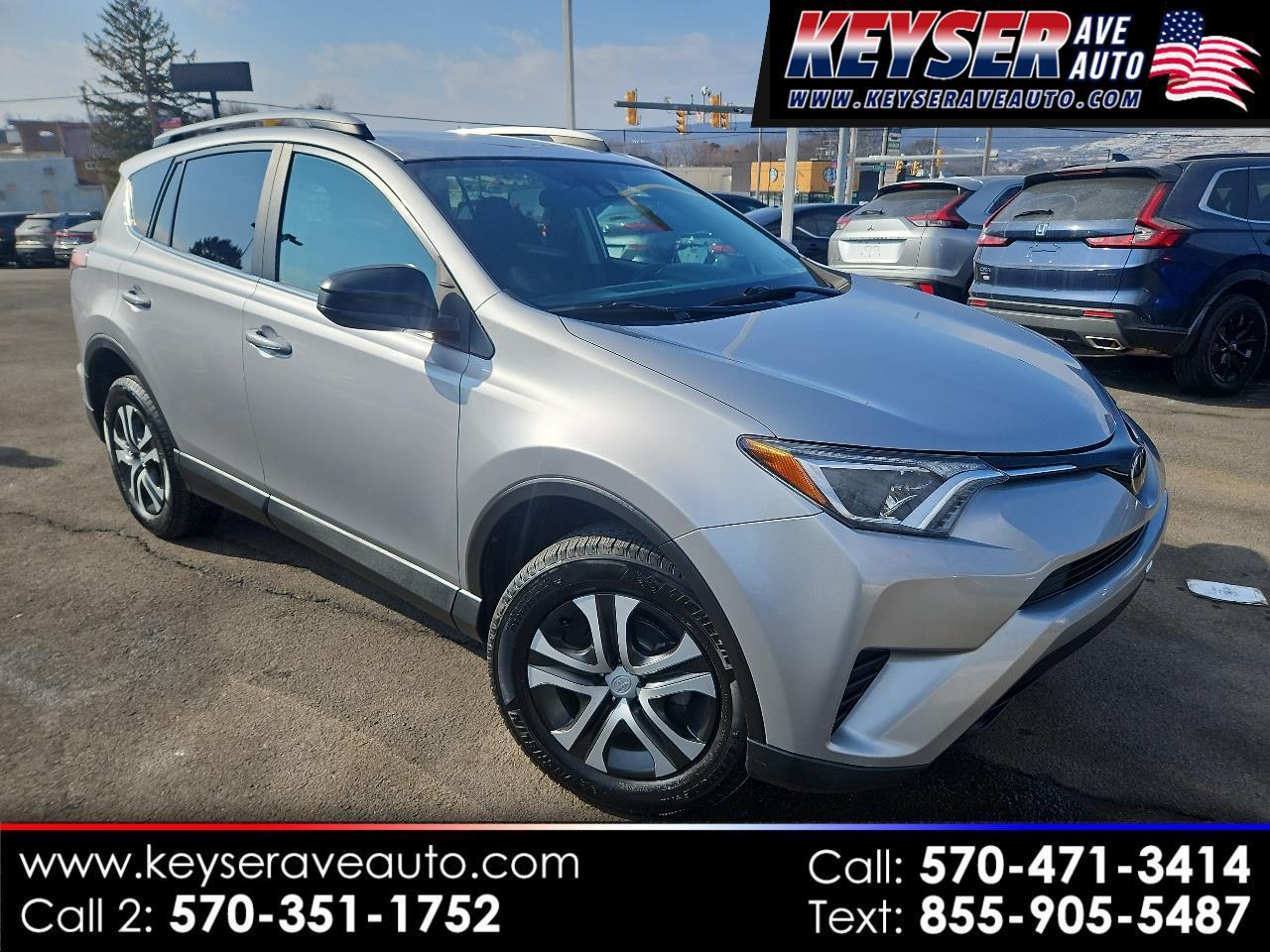 2017 Toyota RAV4 LE AWD (Natl)
