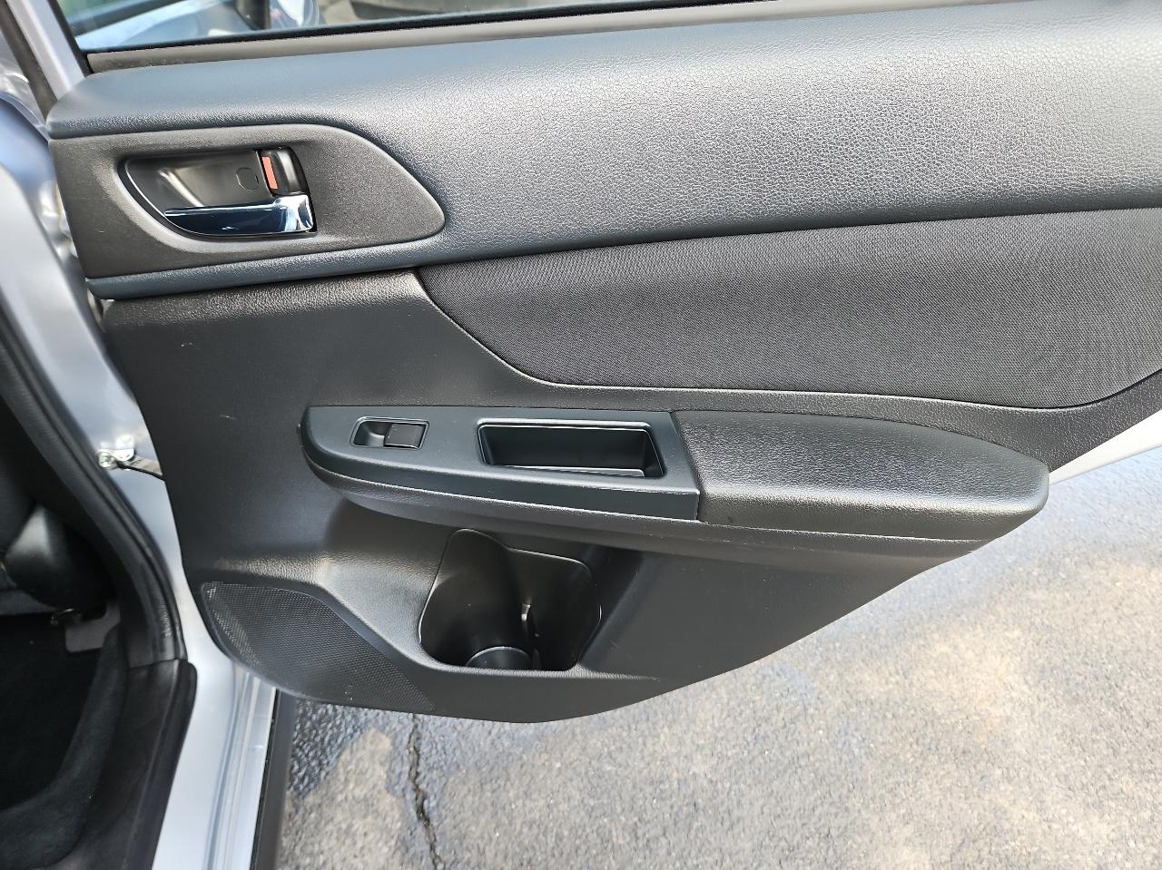 Subaru XV Crosstrek 5dr Auto 2.0i Premium 2014