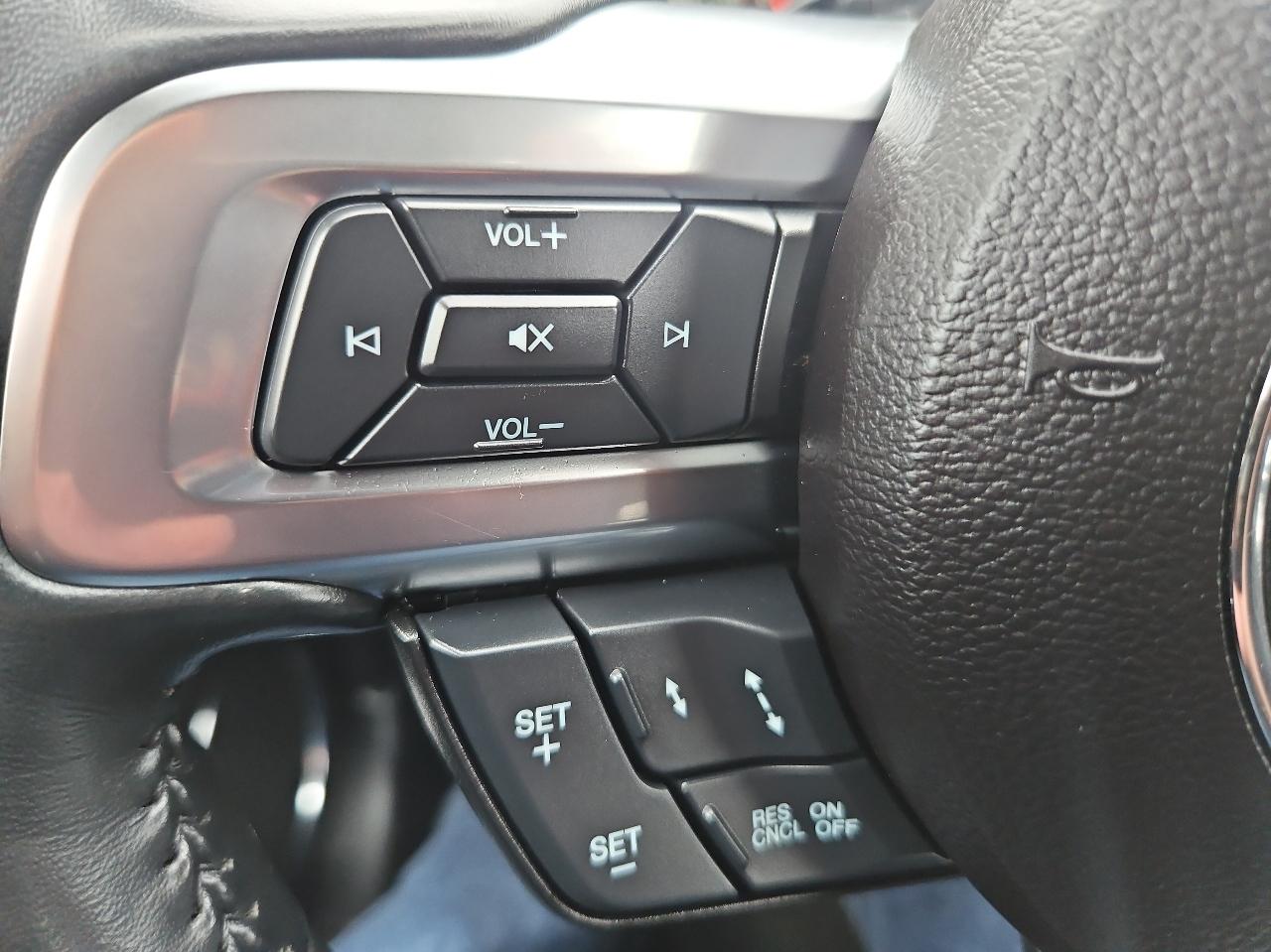 Ford Mustang EcoBoost Convertible 2021