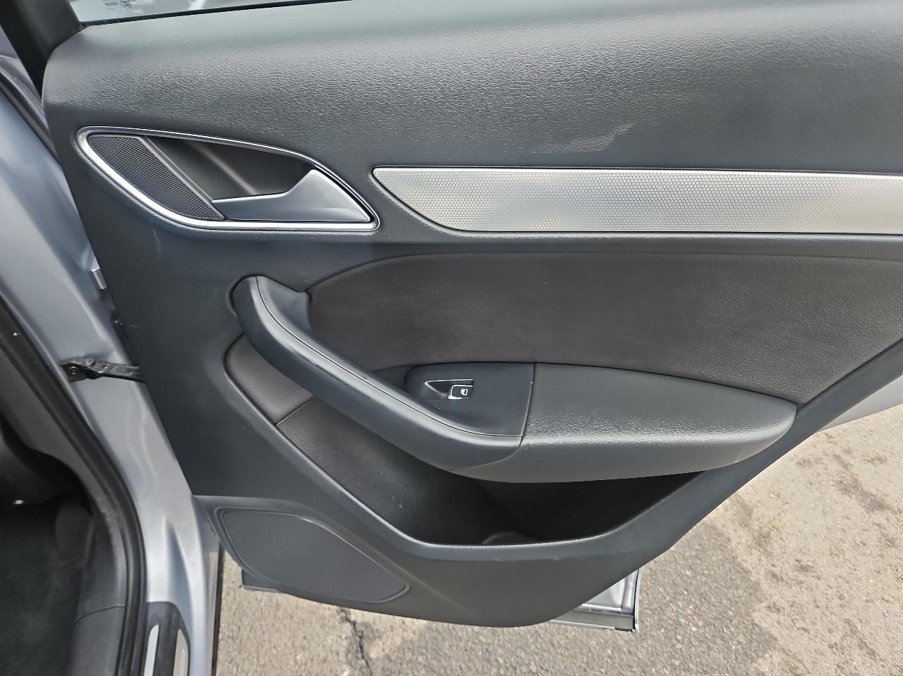 Audi Q3 2.0 TFSI Sport Premium quattro AWD 2018