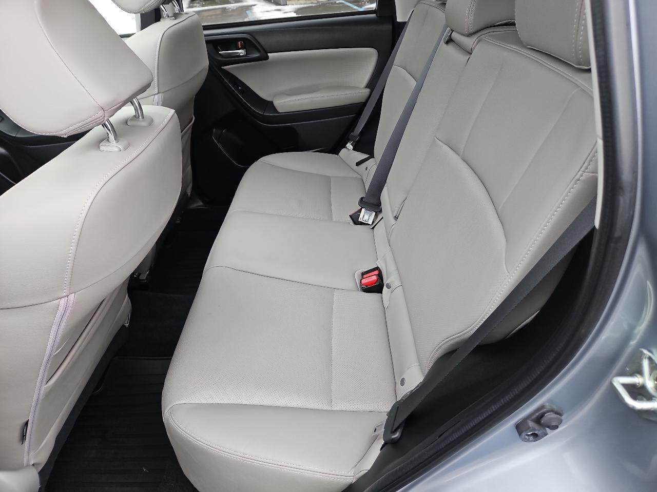 Subaru Forester 4dr Auto 2.5i Limited PZEV 2014