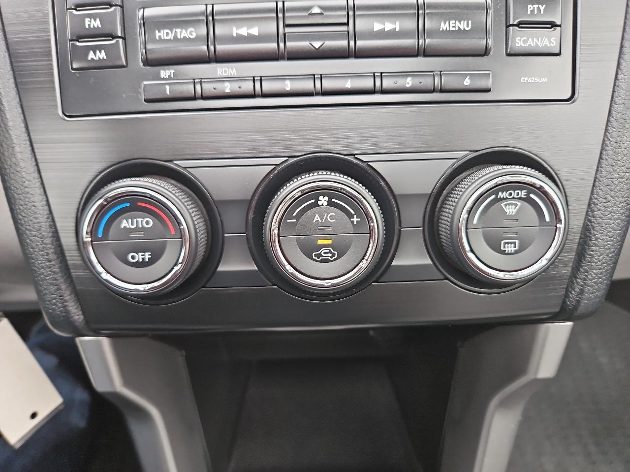 Subaru Forester 4dr Auto 2.5i Limited PZEV 2014