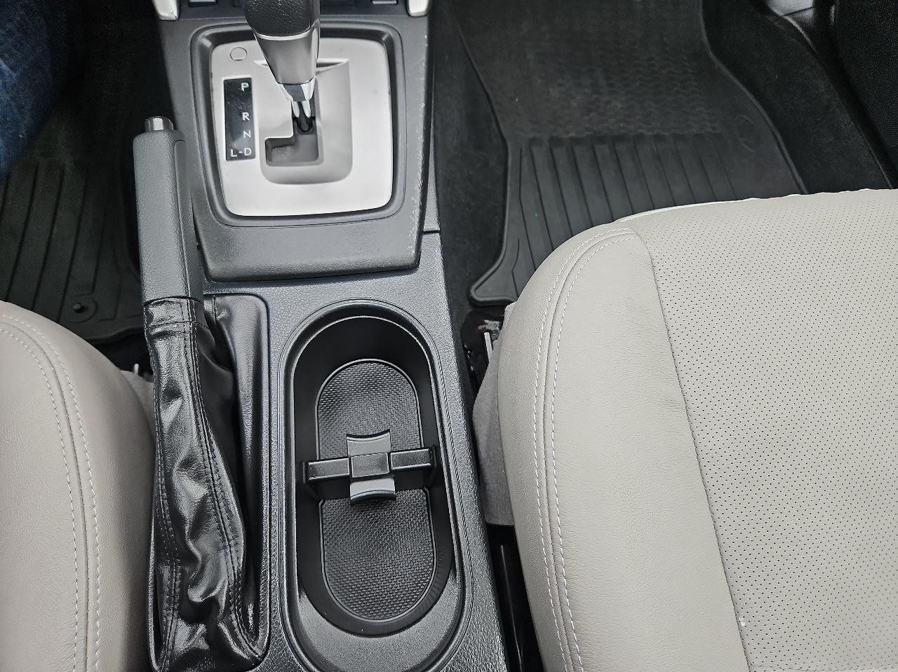 Subaru Forester 4dr Auto 2.5i Limited PZEV 2014