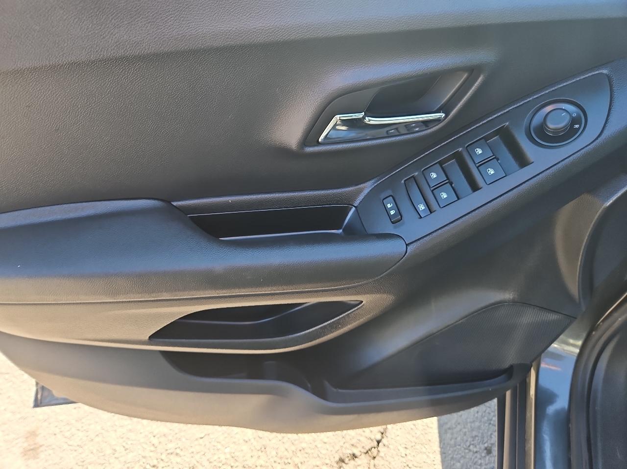 Chevrolet Trax AWD 4dr LS 2019