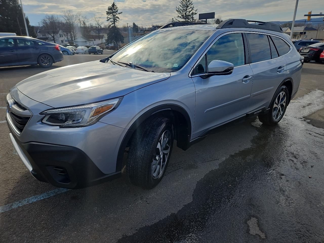 Subaru Outback Limited CVT 2022