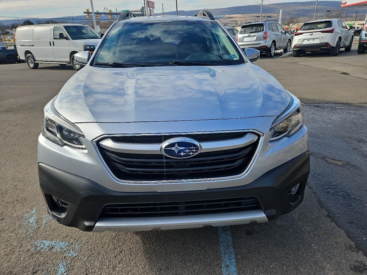Subaru Outback Limited CVT 2022