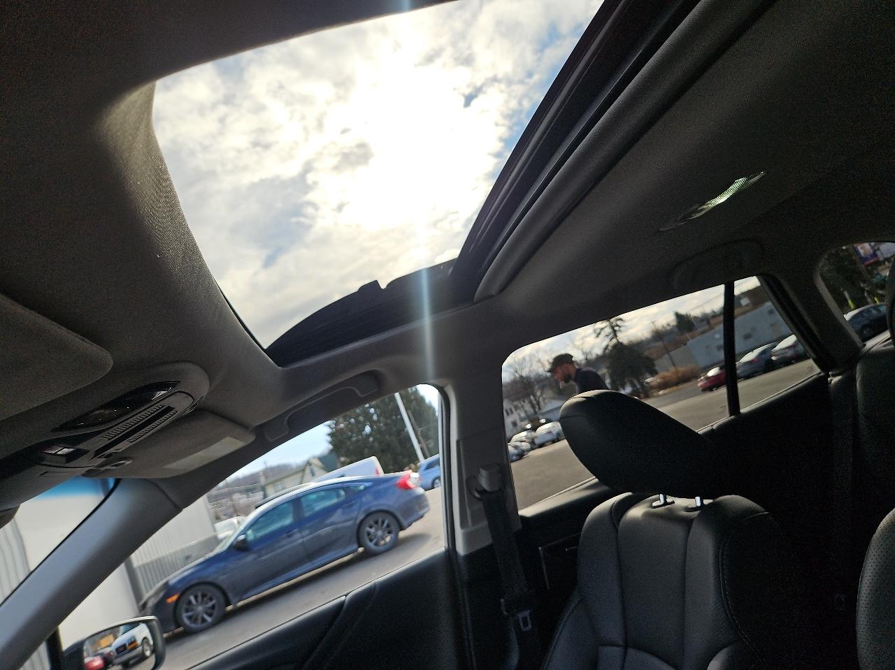 Subaru Outback Limited CVT 2022