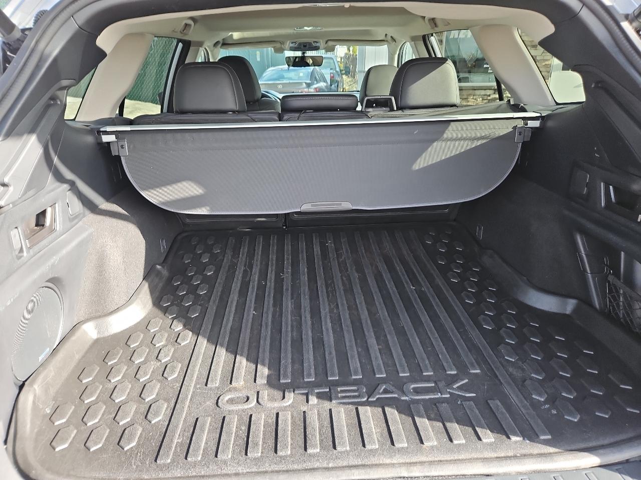 Subaru Outback Limited CVT 2022