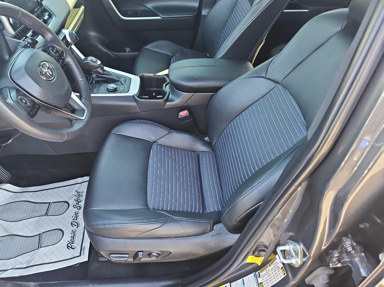 Toyota RAV4 Hybrid XSE AWD (Natl) 2022