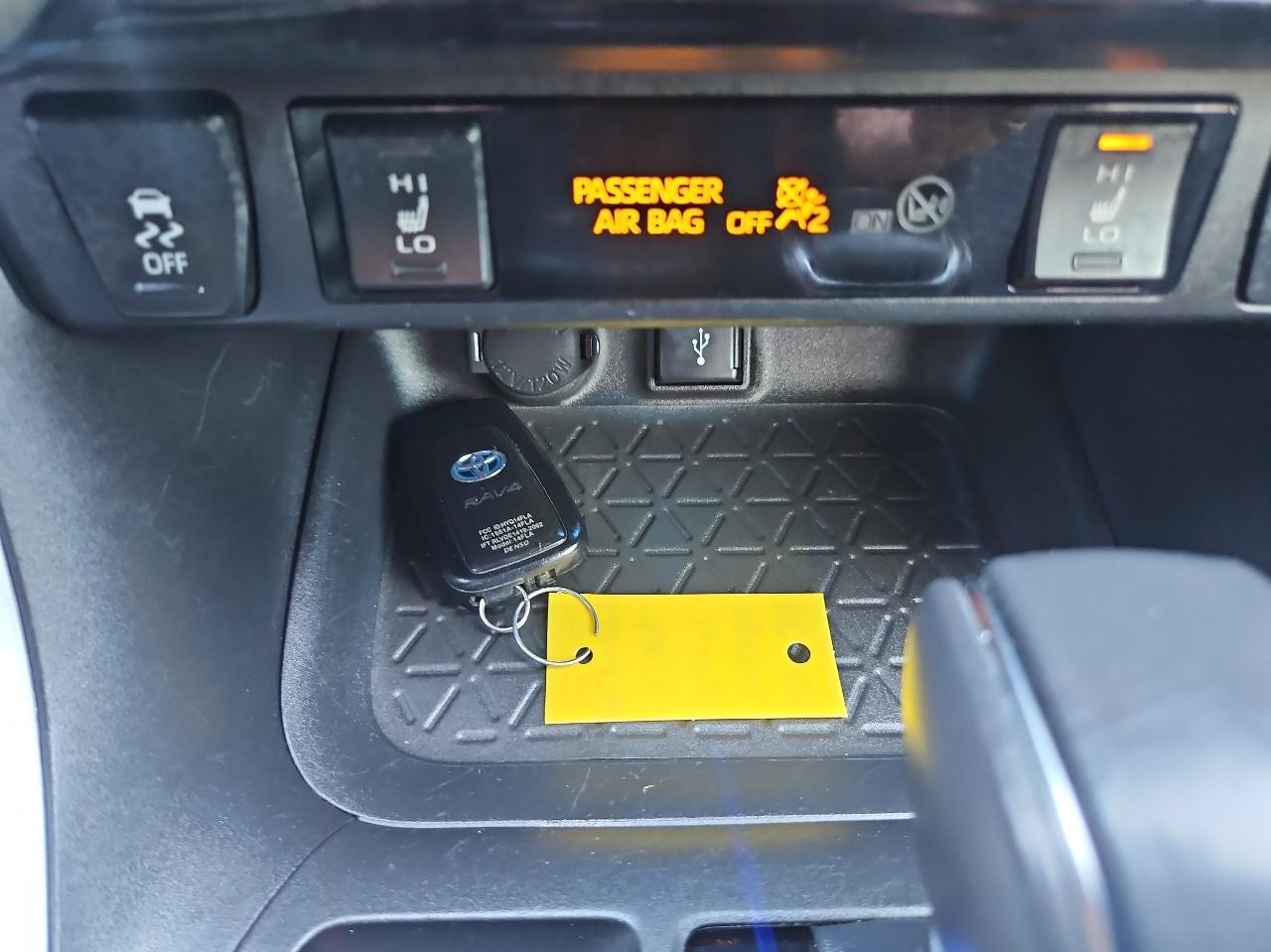 Toyota RAV4 Hybrid XSE AWD (Natl) 2022