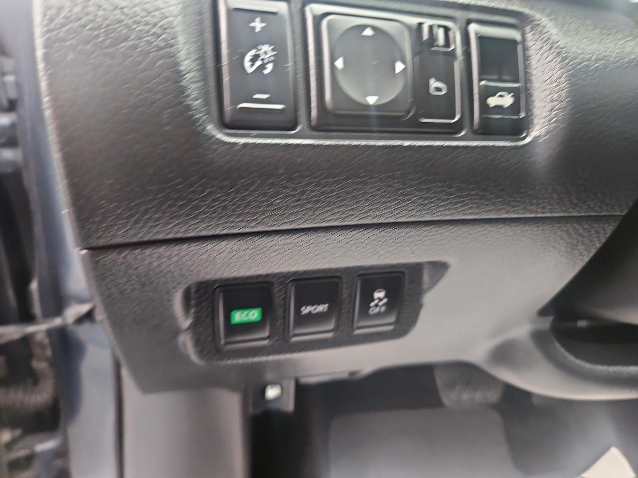 Nissan Sentra 4dr Sdn I4 CVT FE+ SV 2013