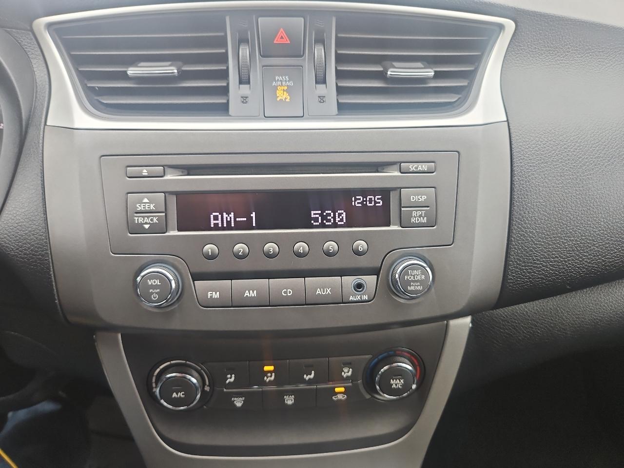 Nissan Sentra 4dr Sdn I4 CVT FE+ SV 2013