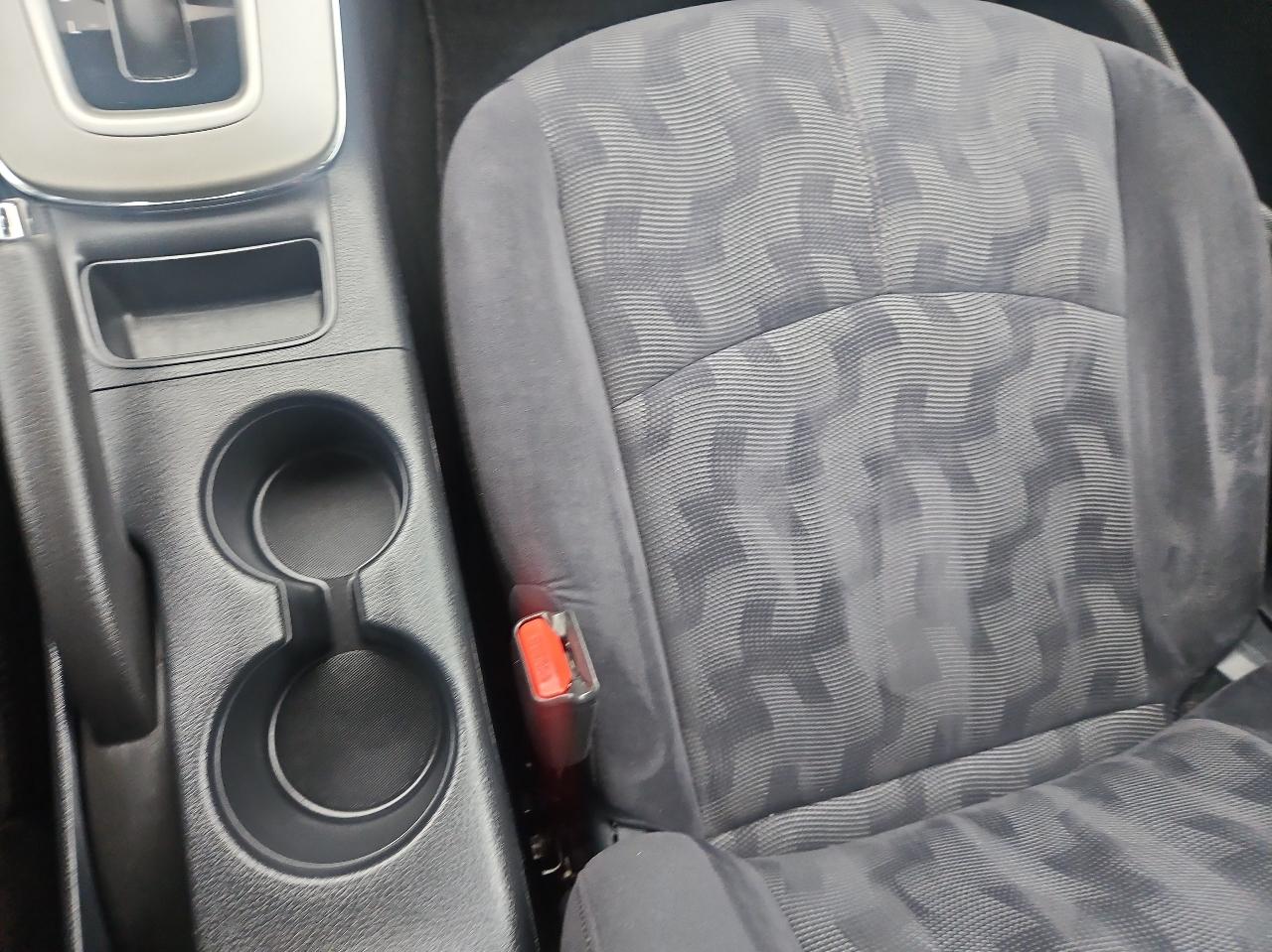 Nissan Sentra 4dr Sdn I4 CVT FE+ SV 2013