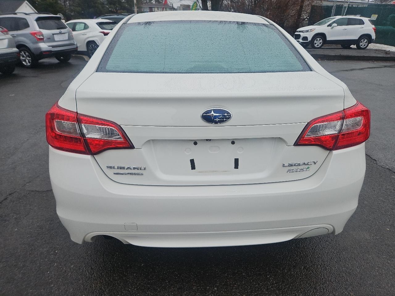 Subaru Legacy 4dr Sdn 2.5i PZEV 2015