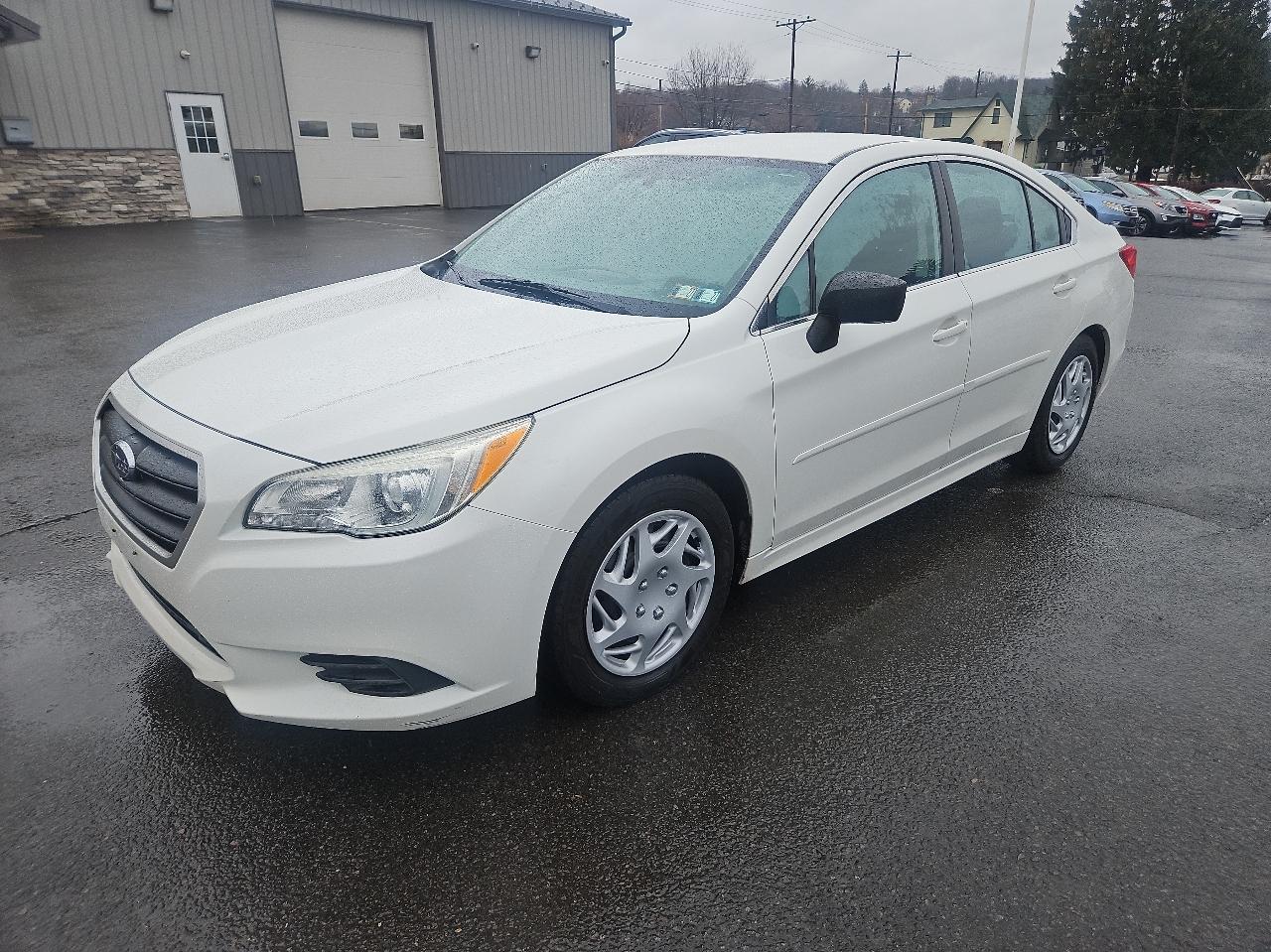 Subaru Legacy 4dr Sdn 2.5i PZEV 2015