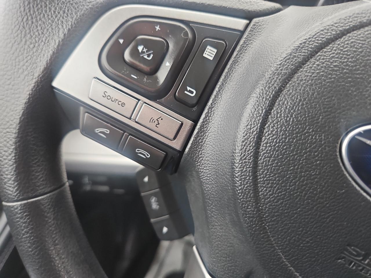 Subaru Legacy 4dr Sdn 2.5i PZEV 2015