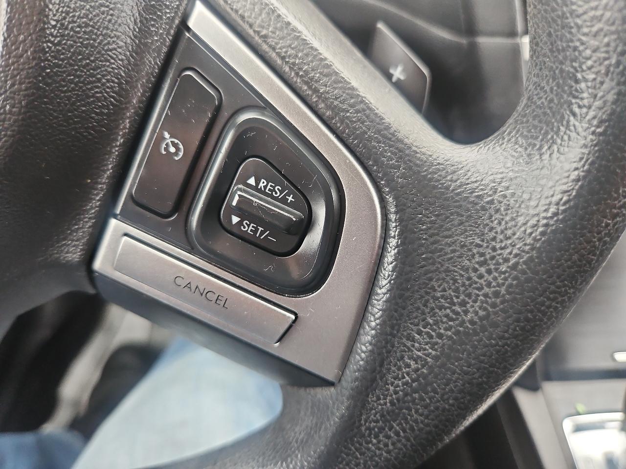 Subaru Legacy 4dr Sdn 2.5i PZEV 2015