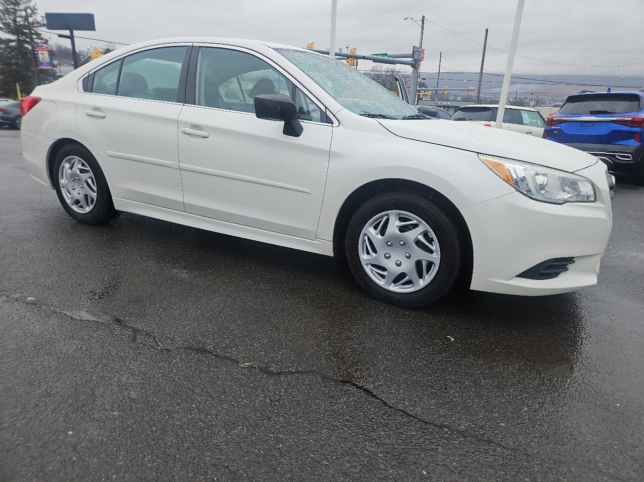 Subaru Legacy 4dr Sdn 2.5i PZEV 2015