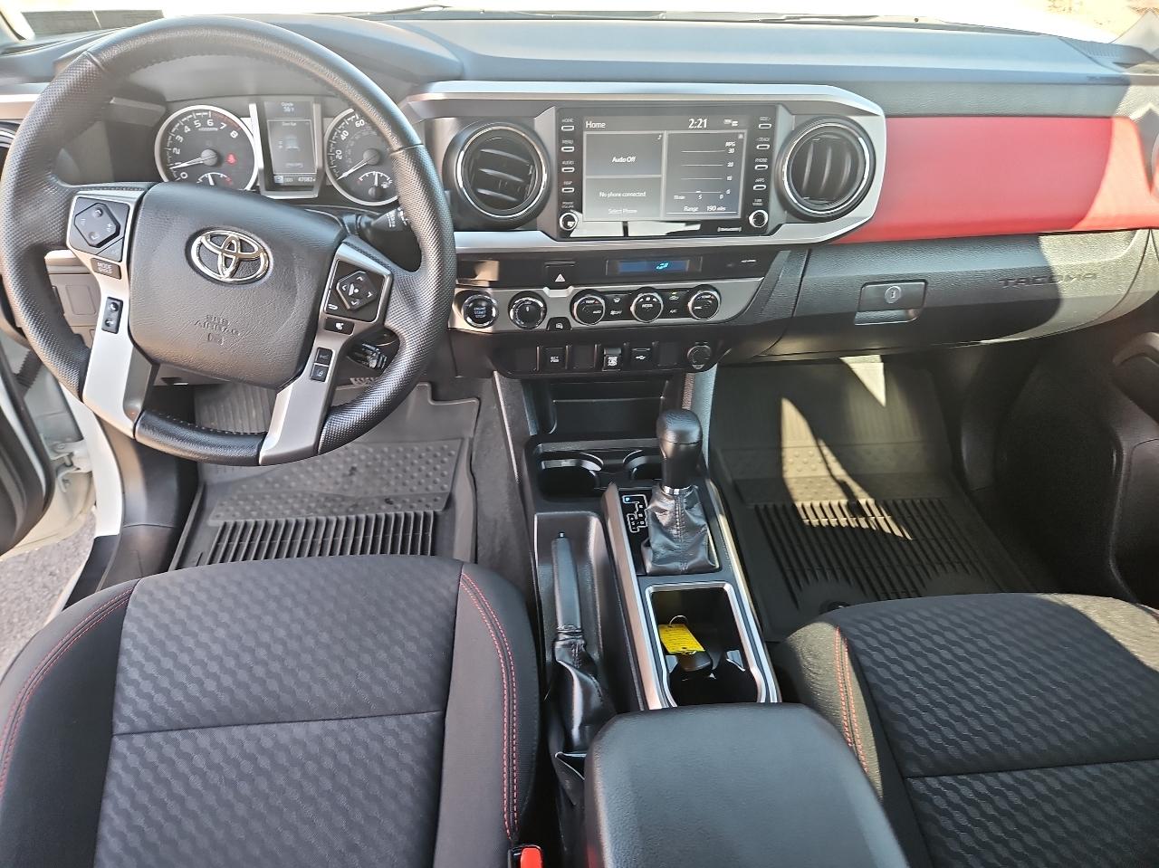 Toyota Tacoma 4WD SR5 Double Cab 5' Bed V6 AT (Natl) 2023