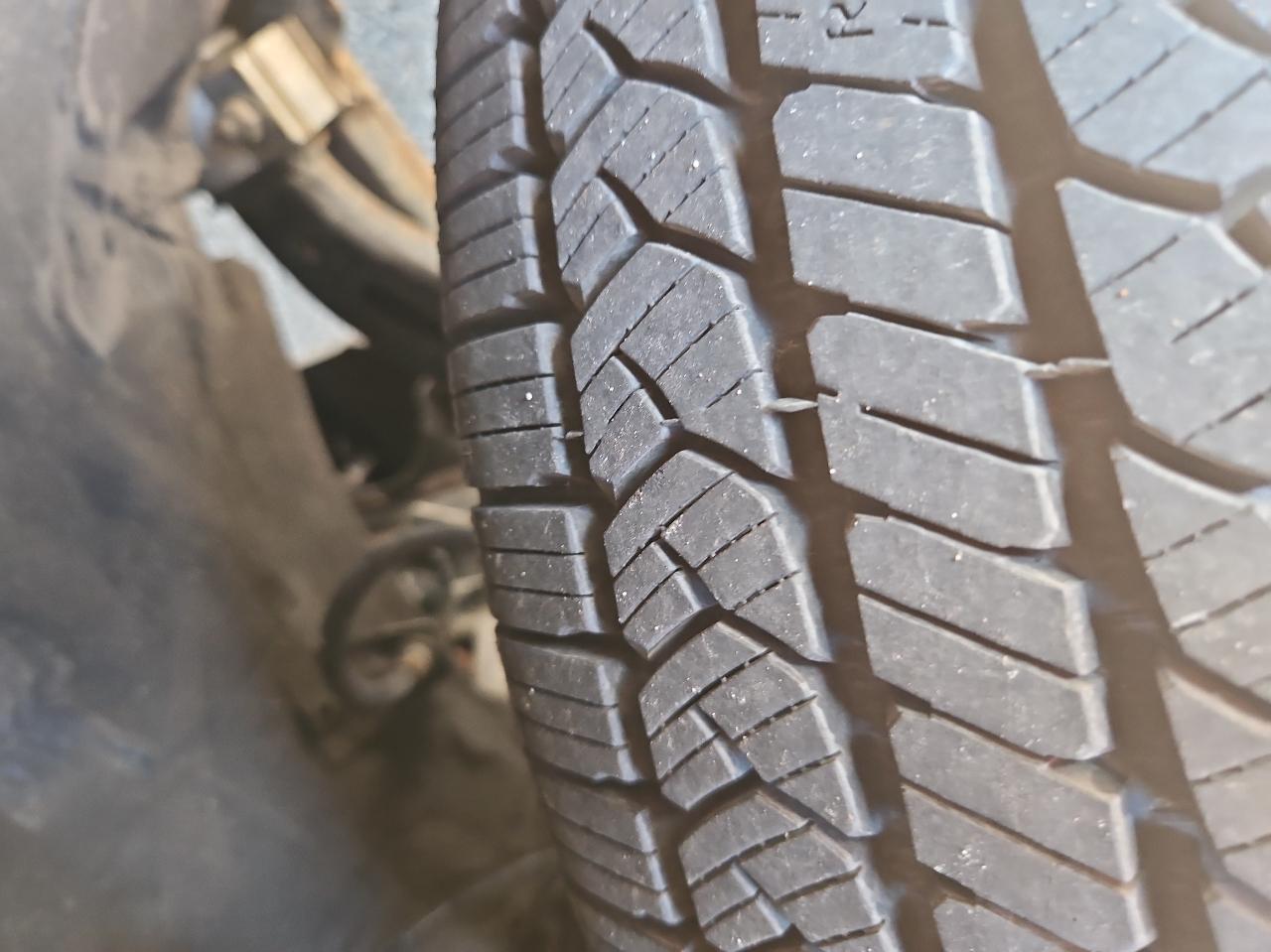 Subaru Outback 4dr Wgn 2.5i Premium PZEV 2016