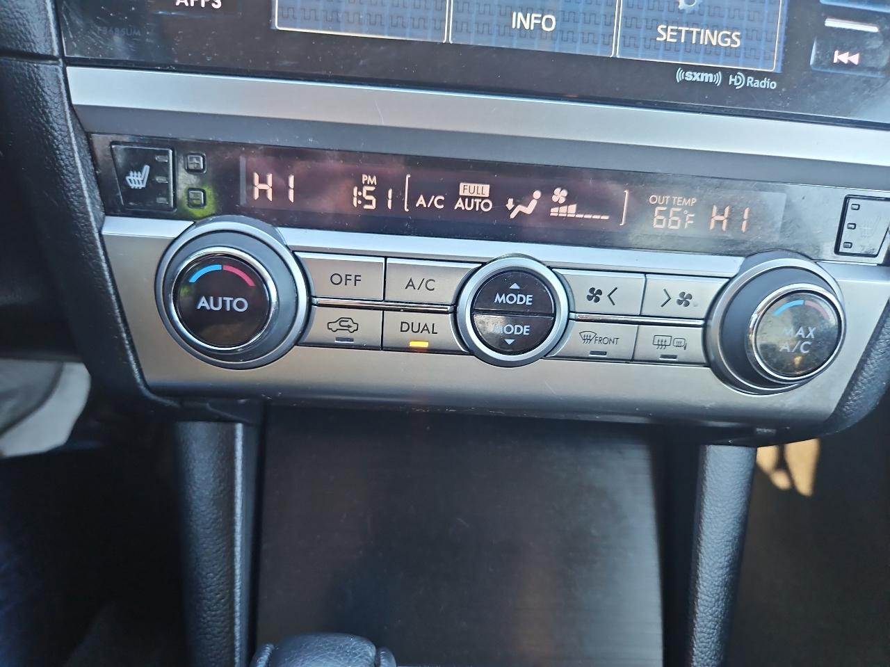 Subaru Outback 4dr Wgn 2.5i Premium PZEV 2016