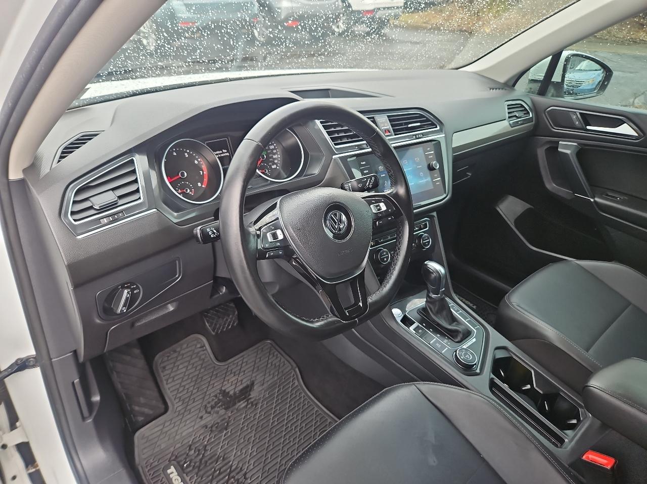 Volkswagen Tiguan 2.0T SEL 4MOTION 2018