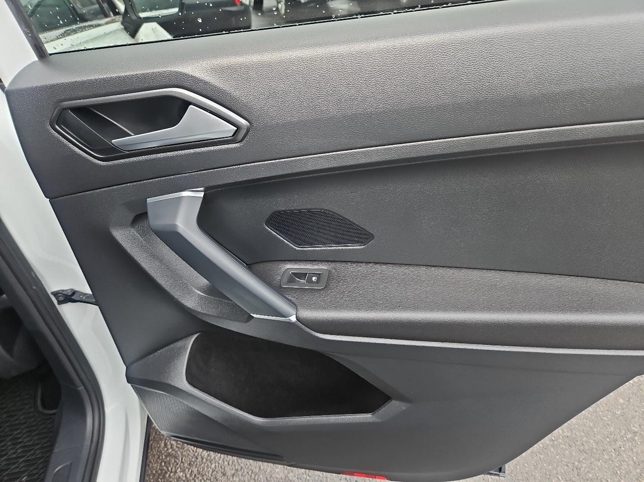 Volkswagen Tiguan 2.0T SEL 4MOTION 2018