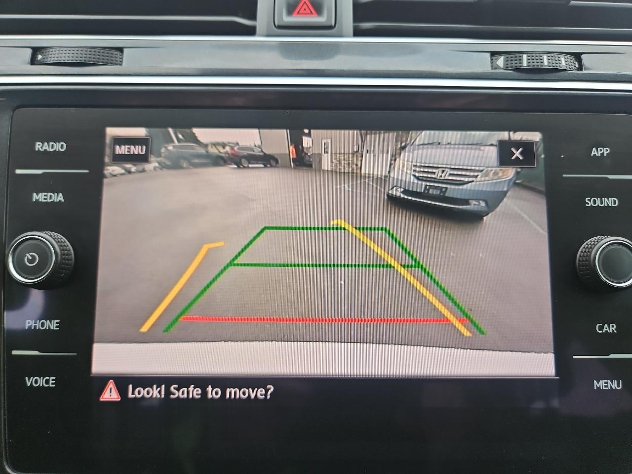 Volkswagen Tiguan 2.0T SEL 4MOTION 2018