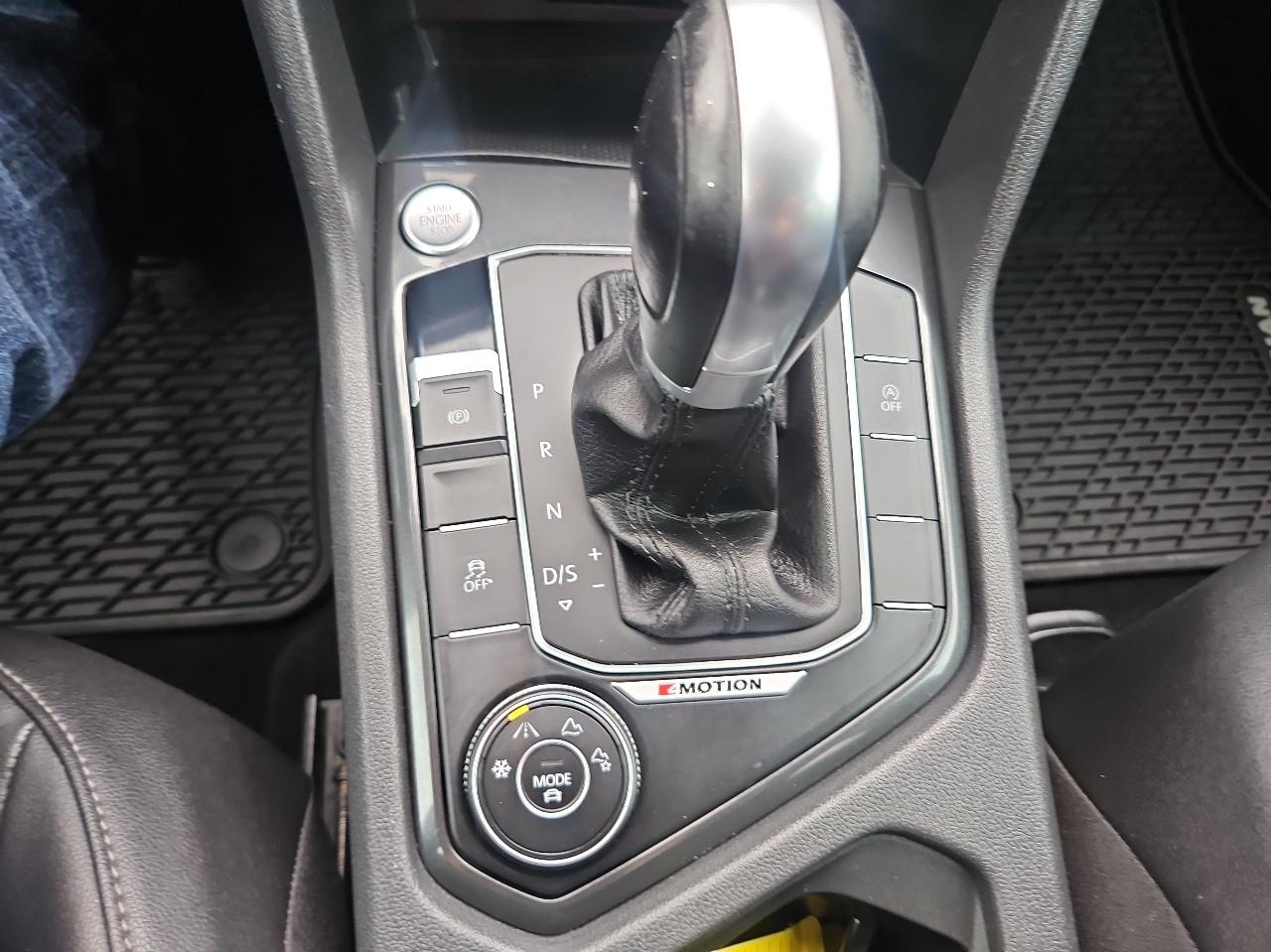 Volkswagen Tiguan 2.0T SEL 4MOTION 2018