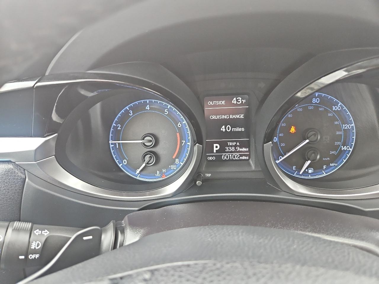 Toyota Corolla 4dr Sdn CVT S Plus (Natl) 2015