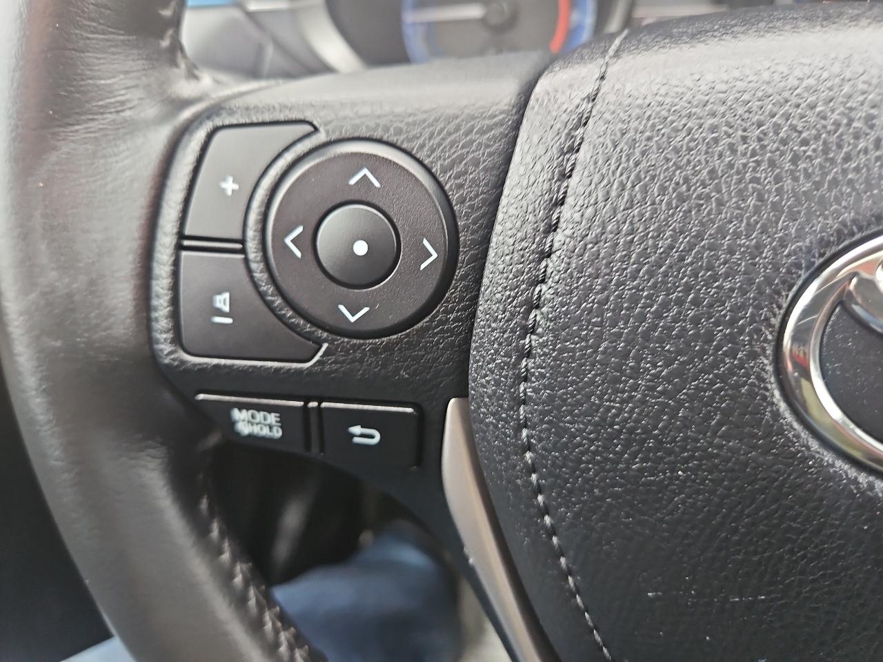 Toyota Corolla 4dr Sdn CVT S Plus (Natl) 2015