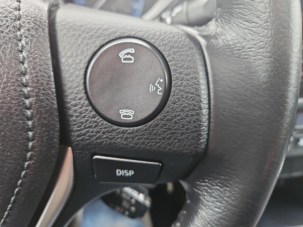 Toyota Corolla 4dr Sdn CVT S Plus (Natl) 2015