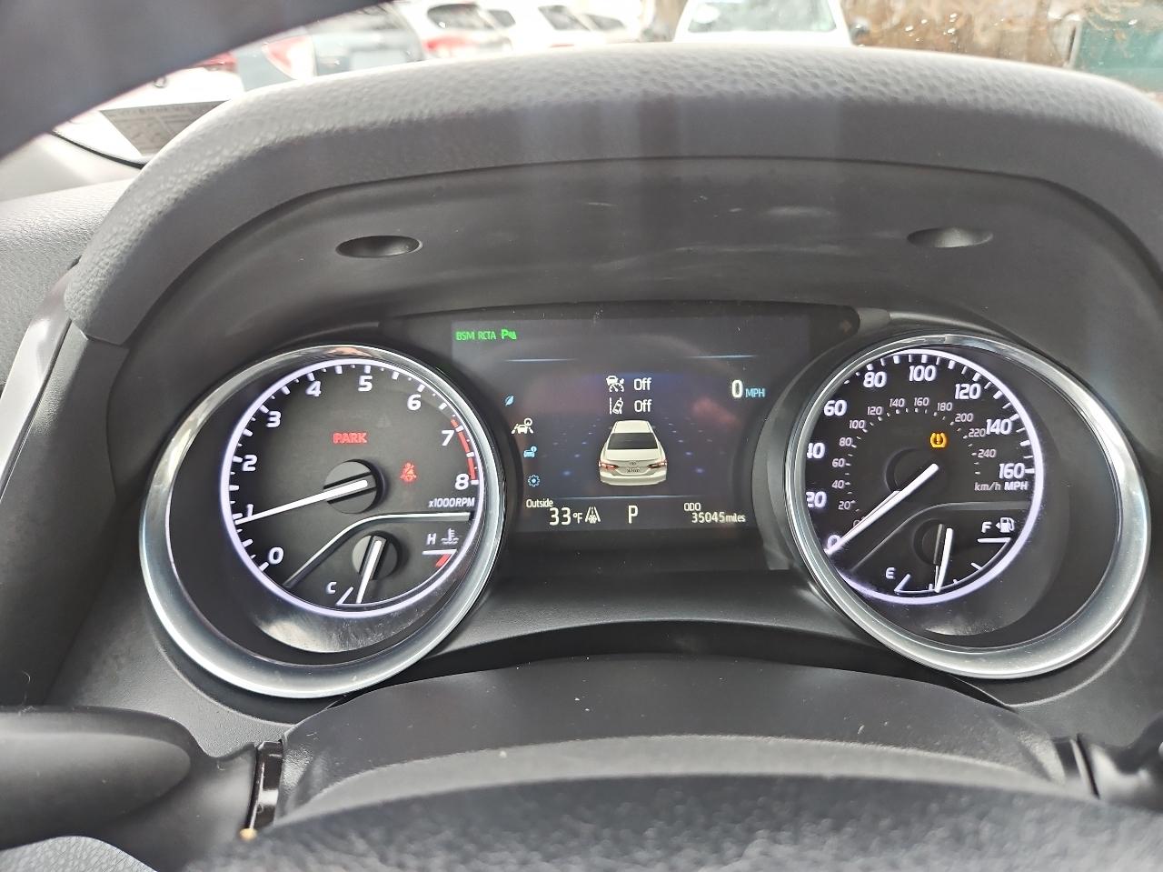 Toyota Camry XLE Auto (Natl) 2018