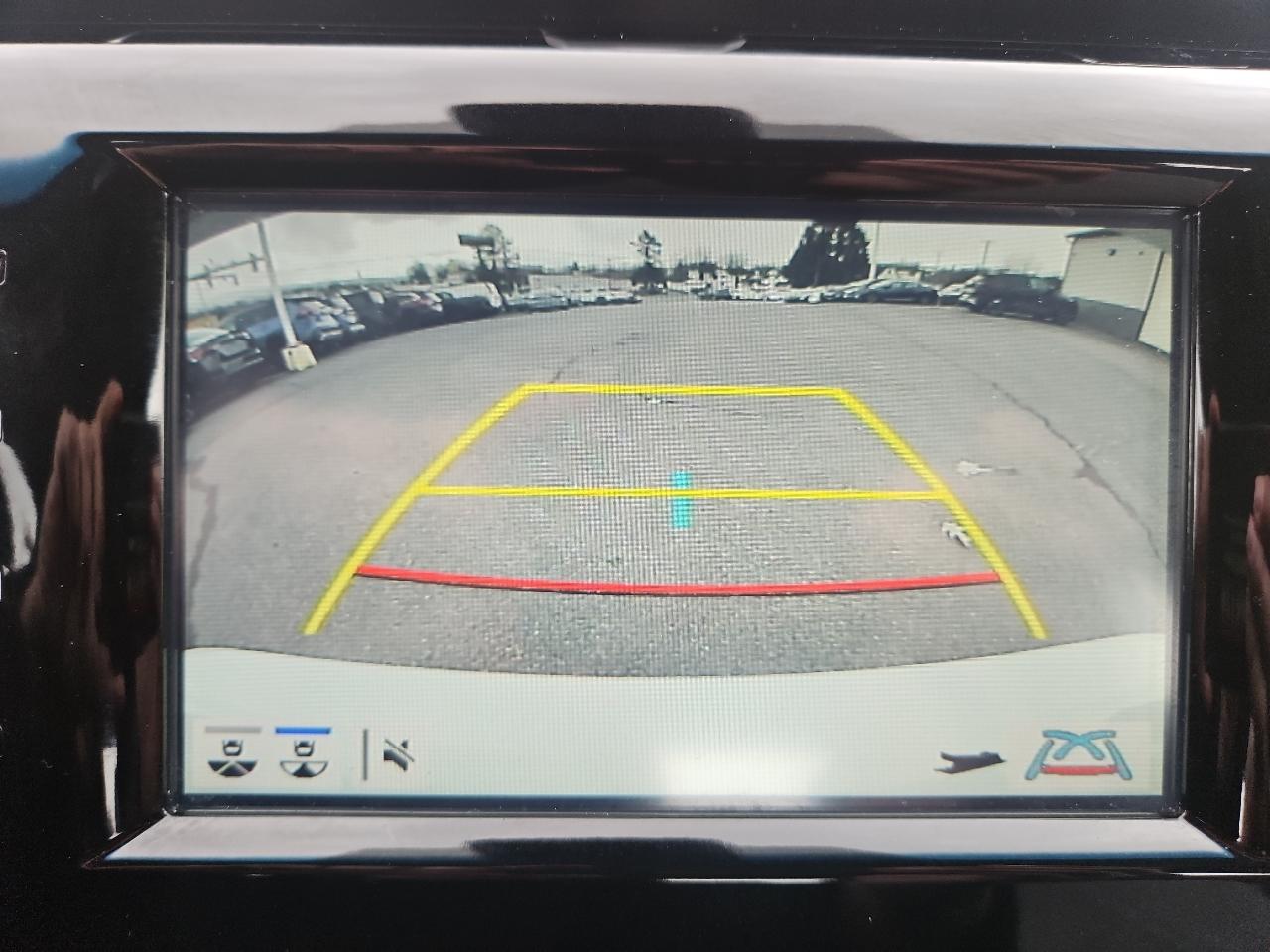 Toyota Camry XLE Auto (Natl) 2018