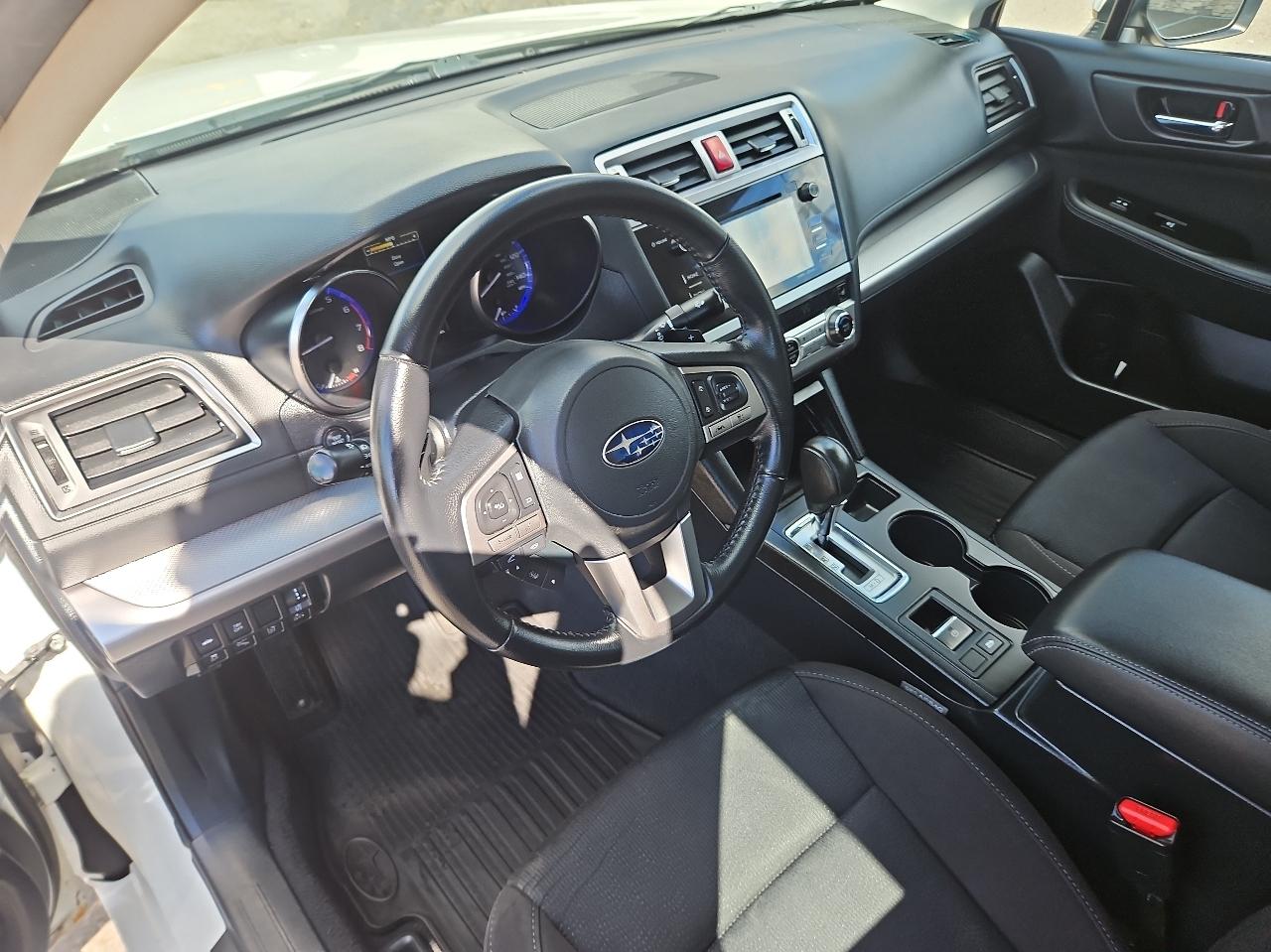 Subaru Legacy 4dr Sdn 2.5i Premium PZEV 2016