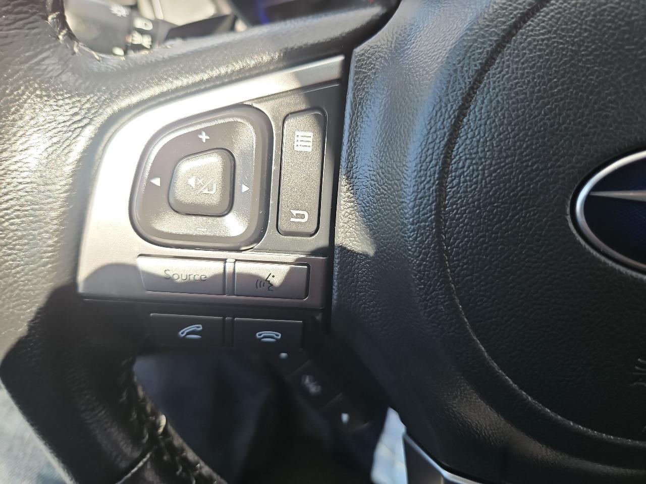 Subaru Legacy 4dr Sdn 2.5i Premium PZEV 2016