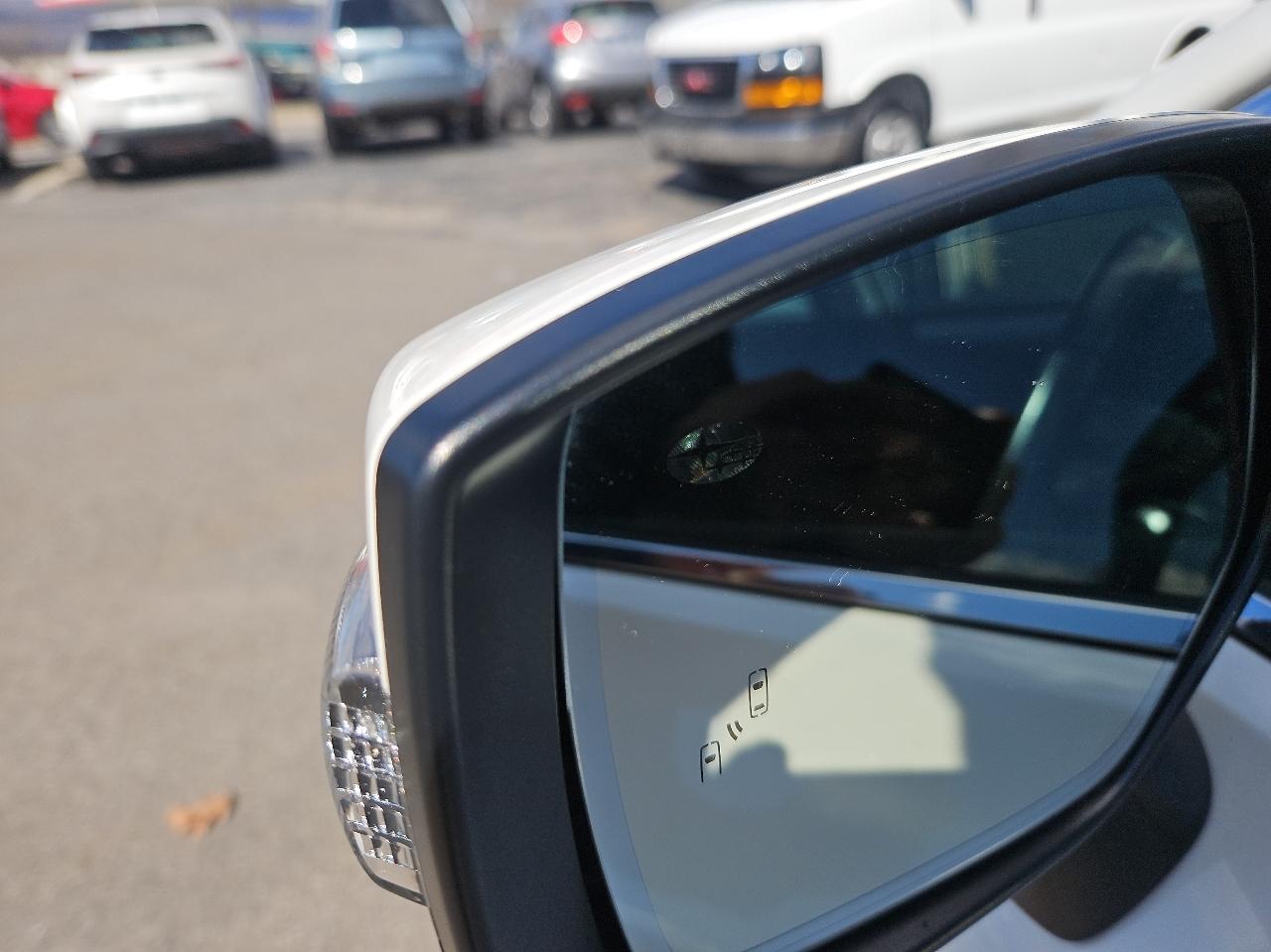 Subaru Legacy 4dr Sdn 2.5i Premium PZEV 2016