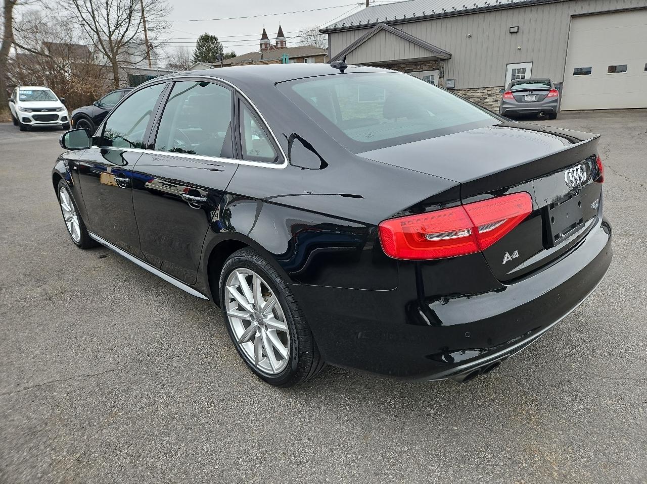 Audi A4 4dr Sdn Auto quattro 2.0T Premium Plus 2014
