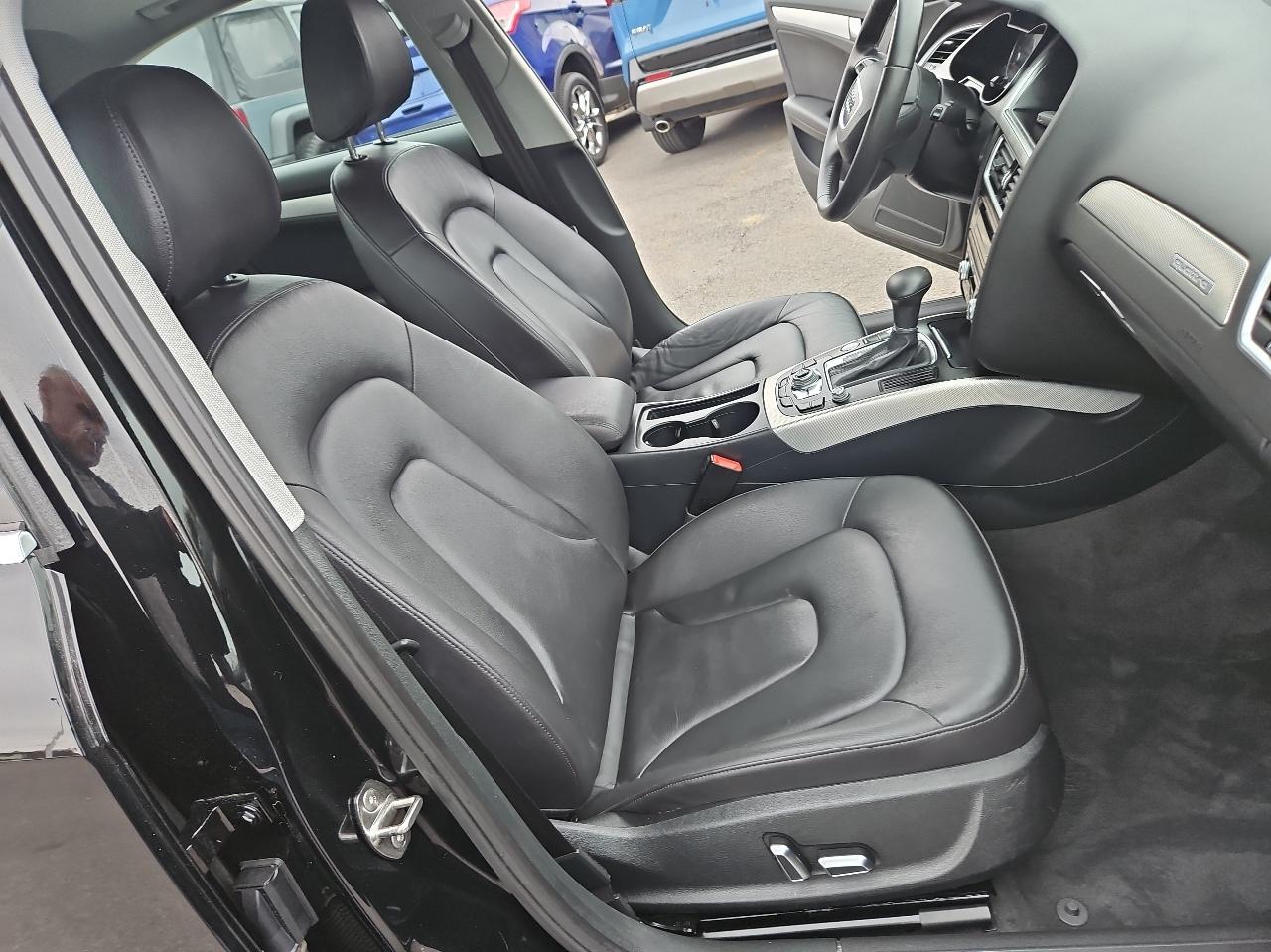 Audi A4 4dr Sdn Auto quattro 2.0T Premium Plus 2014