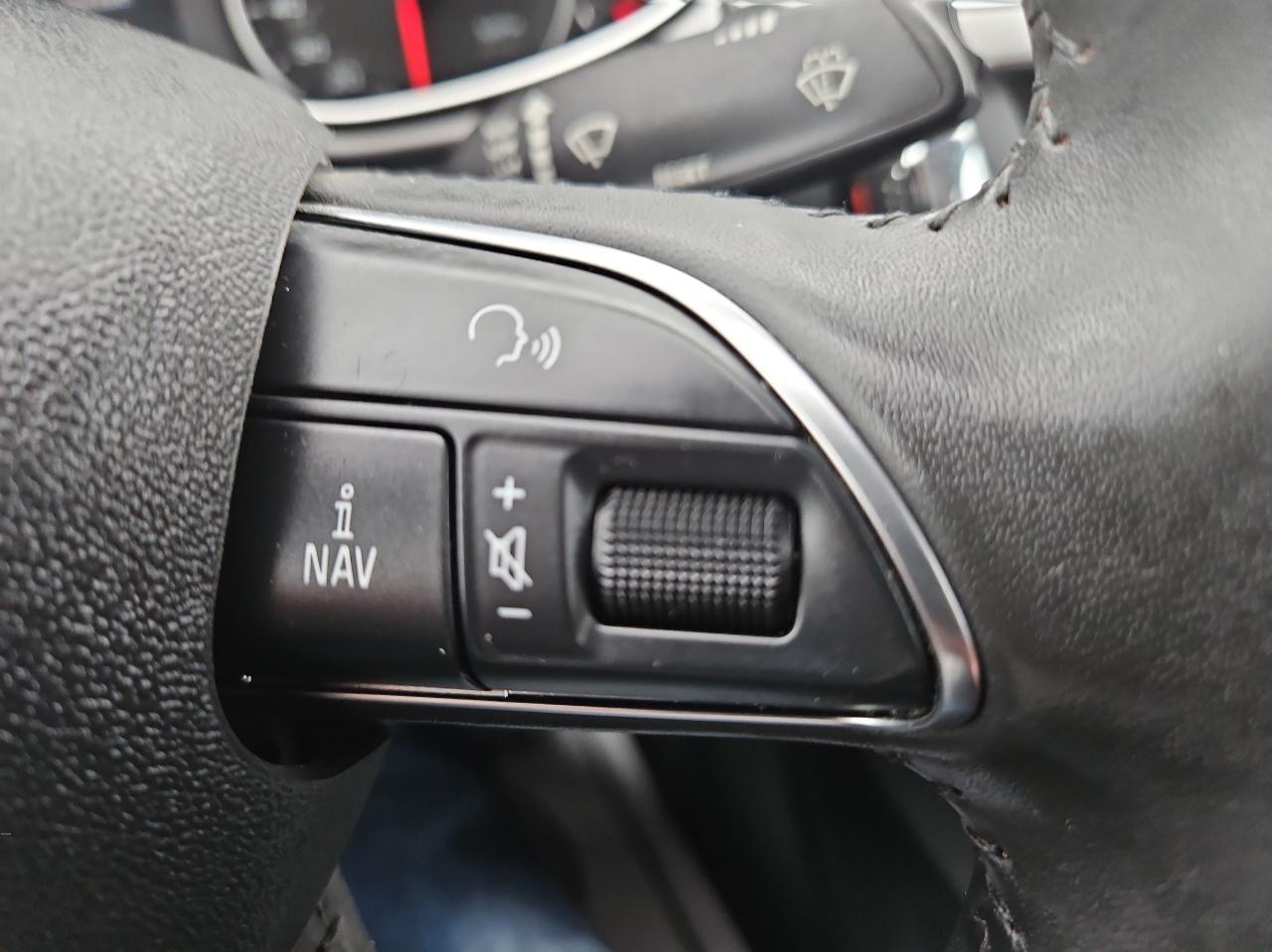 Audi A4 4dr Sdn Auto quattro 2.0T Premium Plus 2014