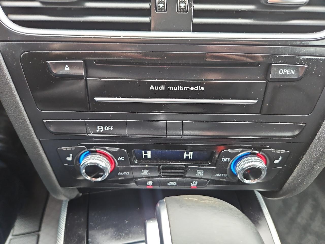 Audi A4 4dr Sdn Auto quattro 2.0T Premium Plus 2014