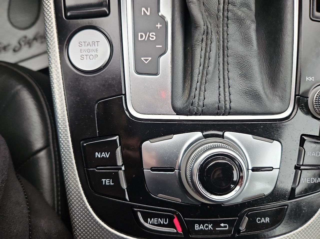 Audi A4 4dr Sdn Auto quattro 2.0T Premium Plus 2014