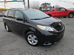 2013 Toyota Sienna 