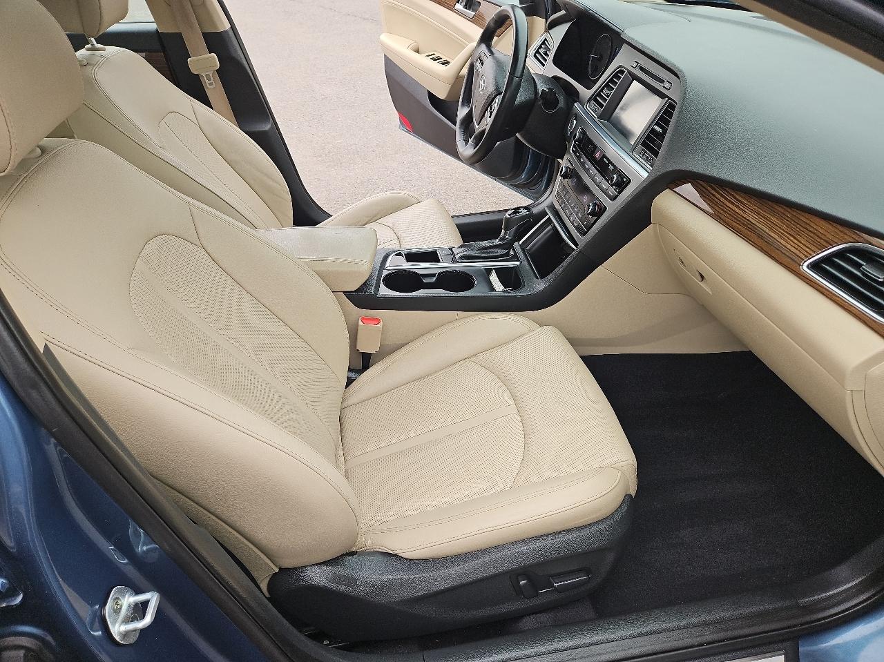 Hyundai Sonata 4dr Sdn 2.4L Limited 2016