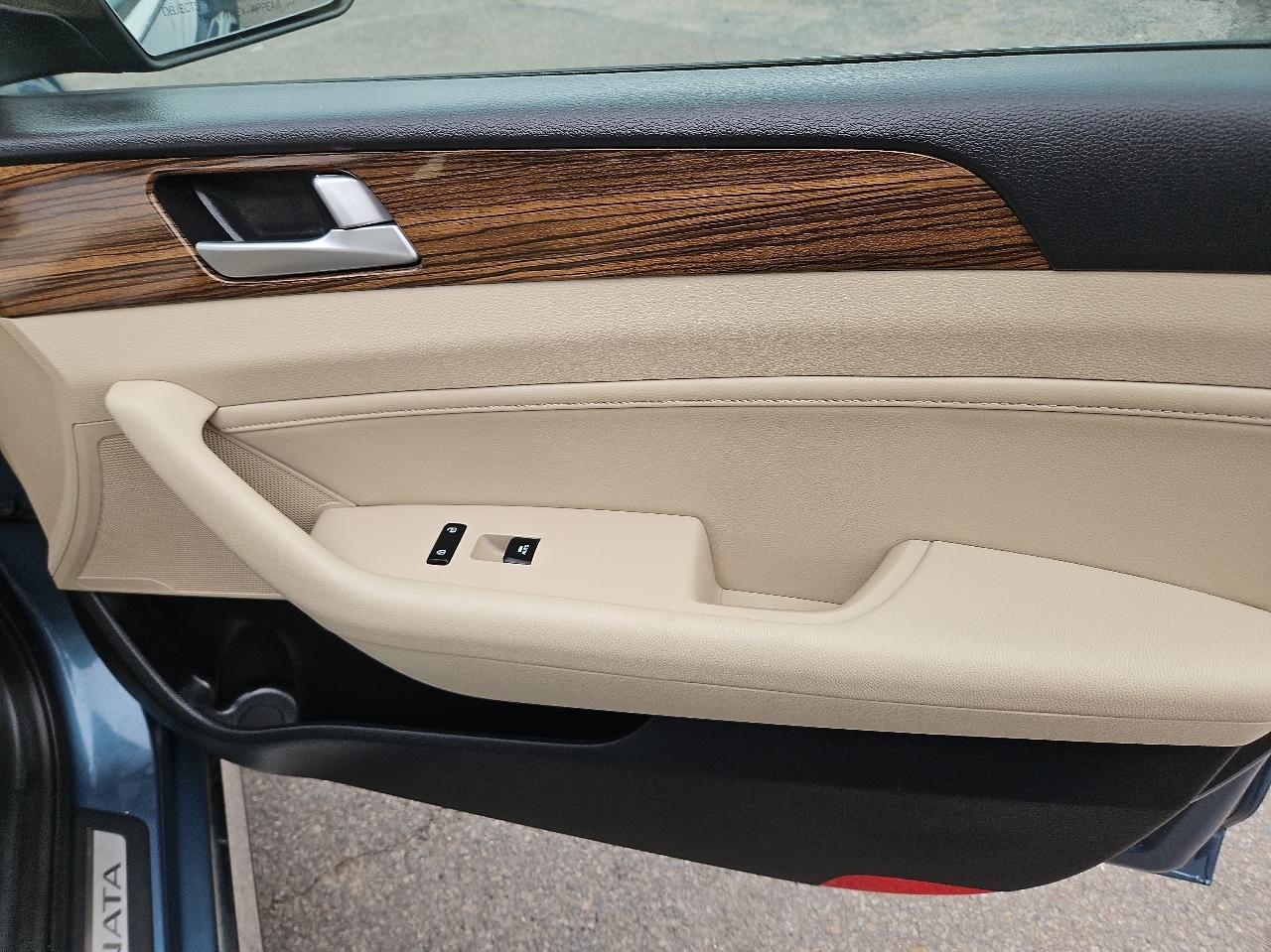 Hyundai Sonata 4dr Sdn 2.4L Limited 2016