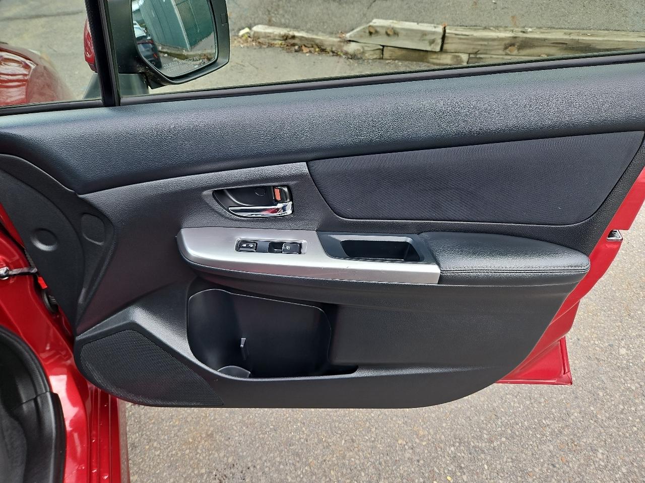 Subaru Impreza Wagon 5dr CVT 2.0i Sport Premium 2015