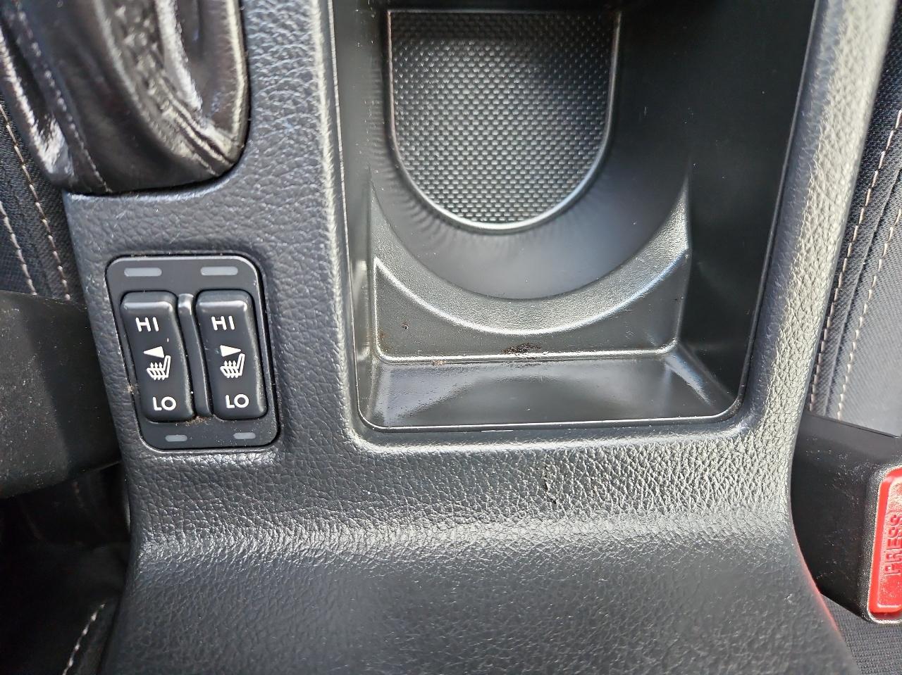 Subaru Impreza Wagon 5dr CVT 2.0i Sport Premium 2015