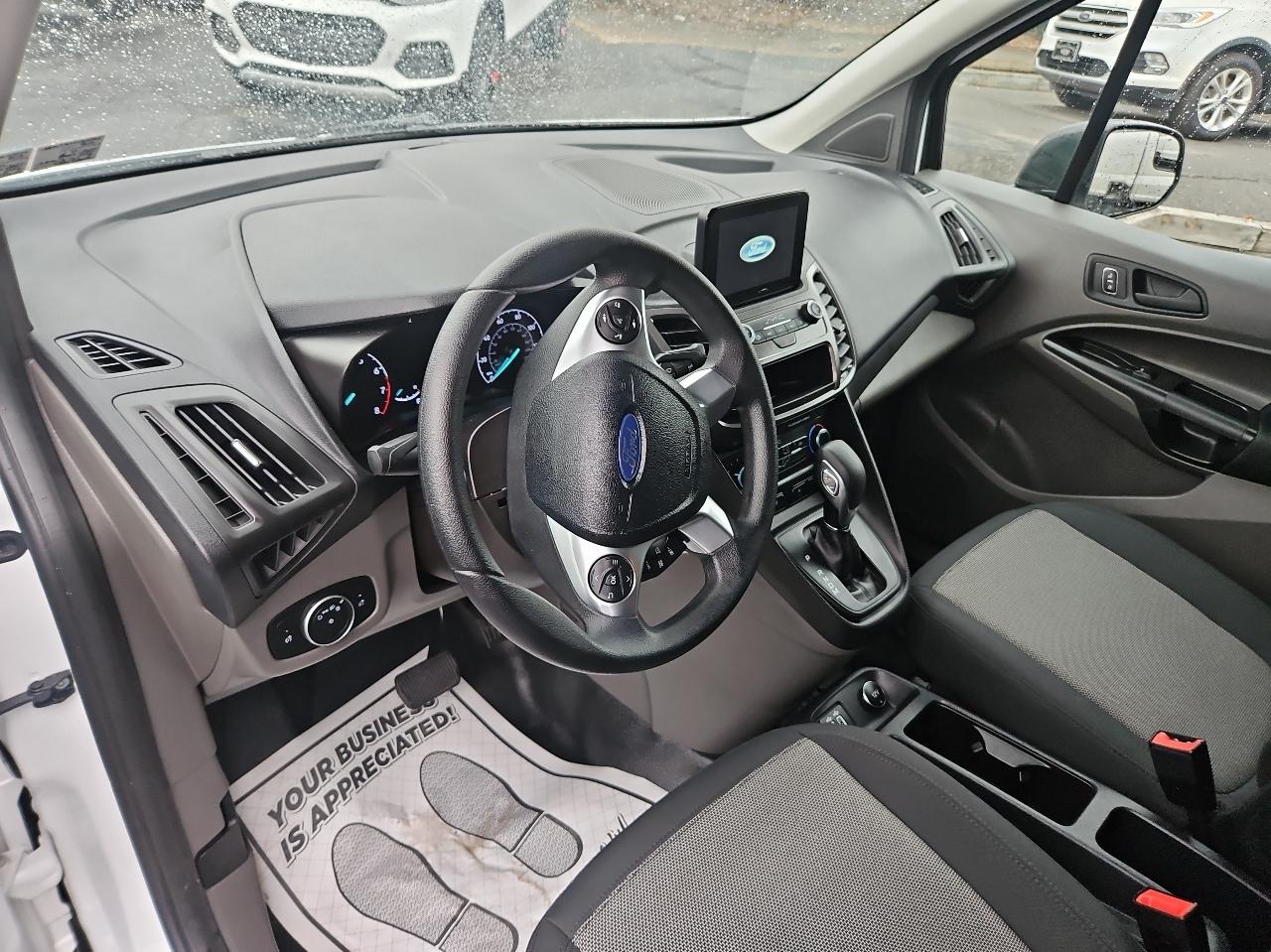 Ford Transit Connect Van XL LWB w/Rear Symmetrical Doors 2020